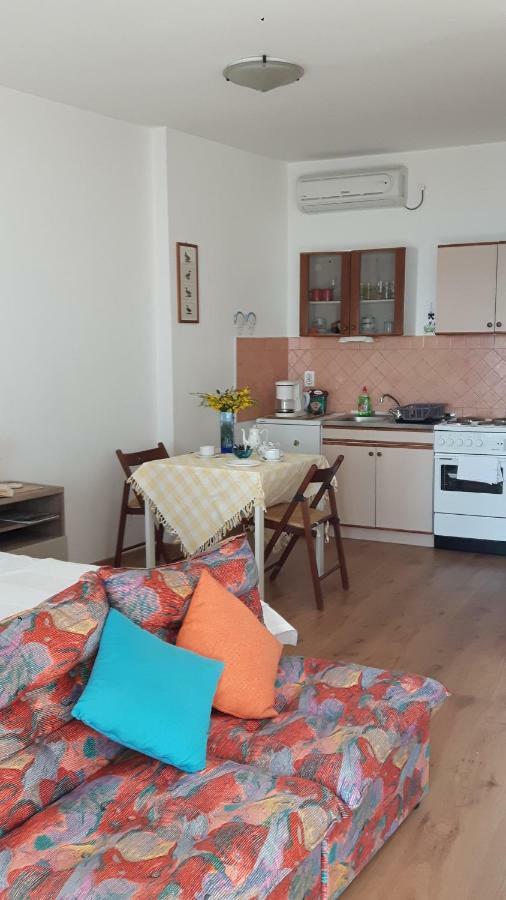Studio Apartment Maria Senj  Ngoại thất bức ảnh
